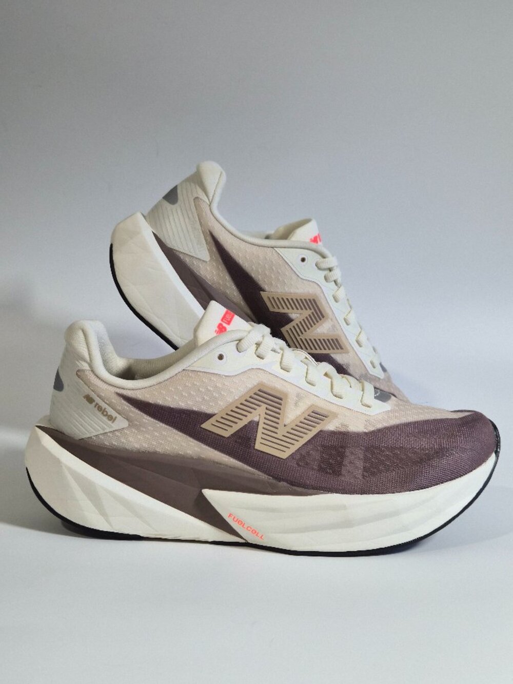 New Balance Rebel v5 - Women - Size 7 Wide
